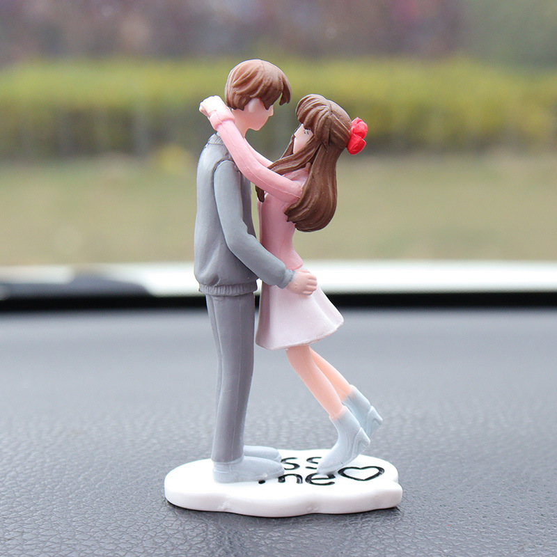 Cute Couple Dashboard Ornament Set